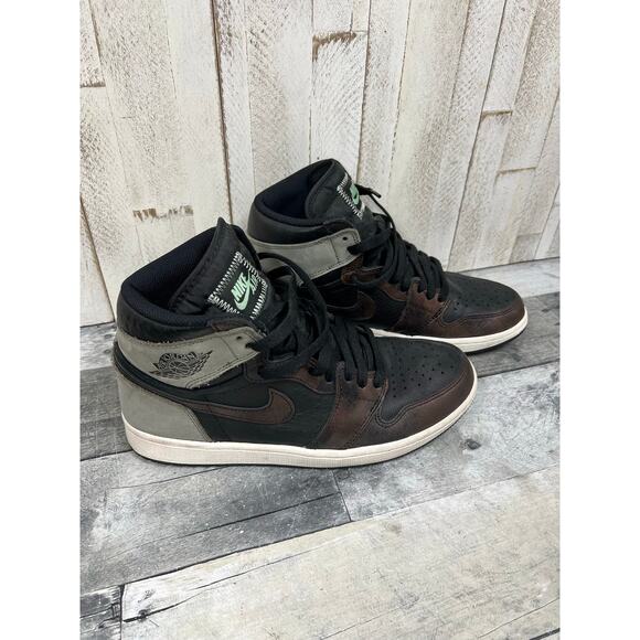 AIR JORDAN 1 RETRO HIGH OG “PATINA” 
BLACK/FRESH MINT-LIGHT ARMY-SAIL, SIZE 9 main image 7